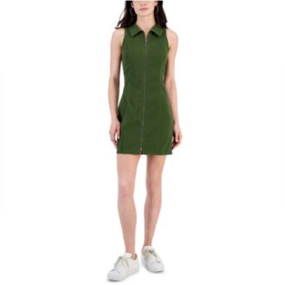Tinseltown Dresses Tinseltown Zipperfront Sleeveless Racer Dress